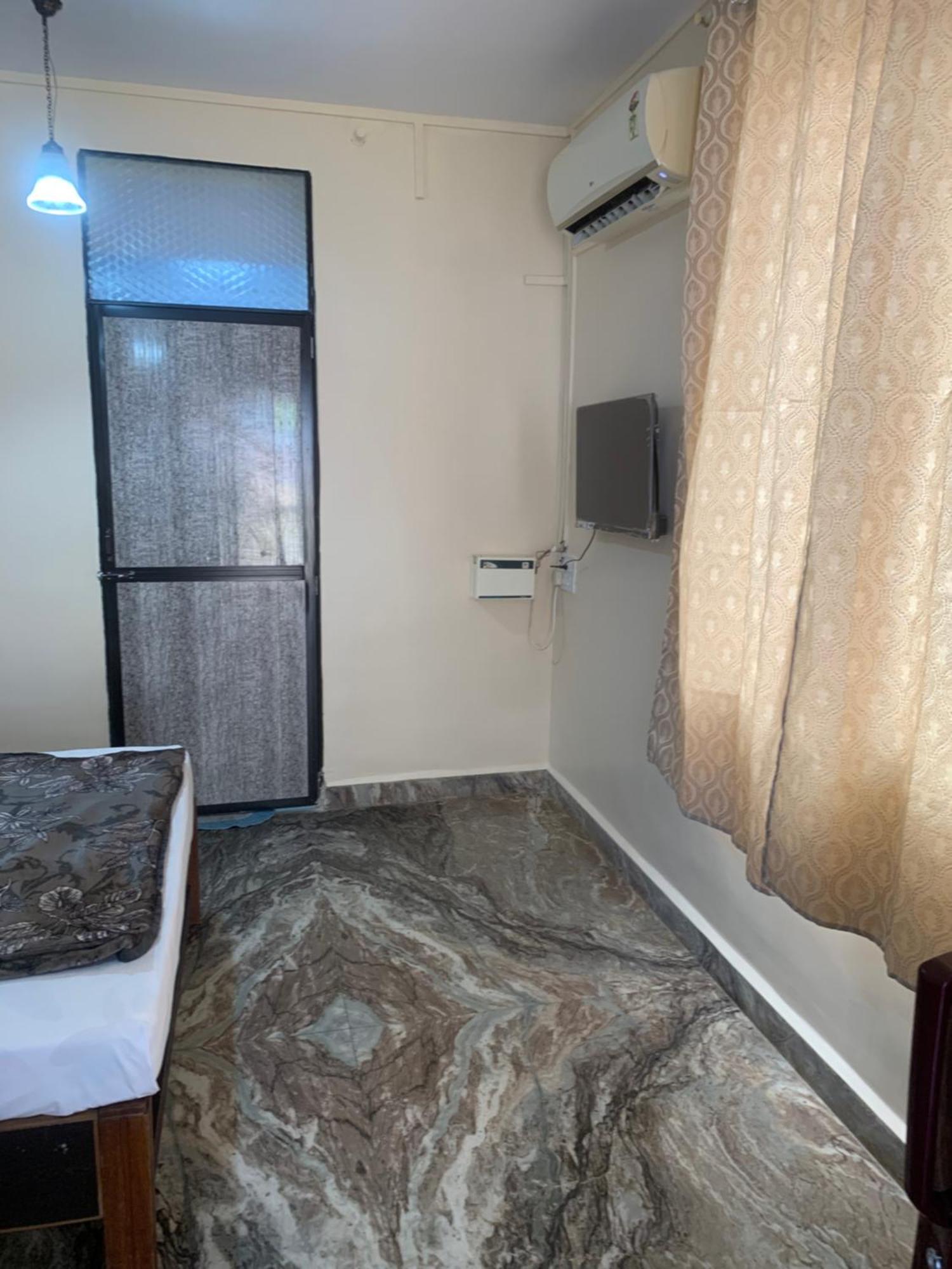 James Guesthouse Bogmalo Exterior foto